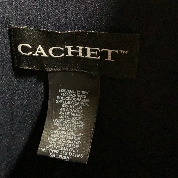 Cache navy blue and silver gown - Picture 6 of 7